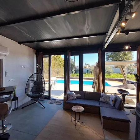 Hacienda Matea - Oasis Of Romance Near The Beaches, Surrounded By Olive Trees, Pool, Jacuzzi And Playground, - Istria Villa *